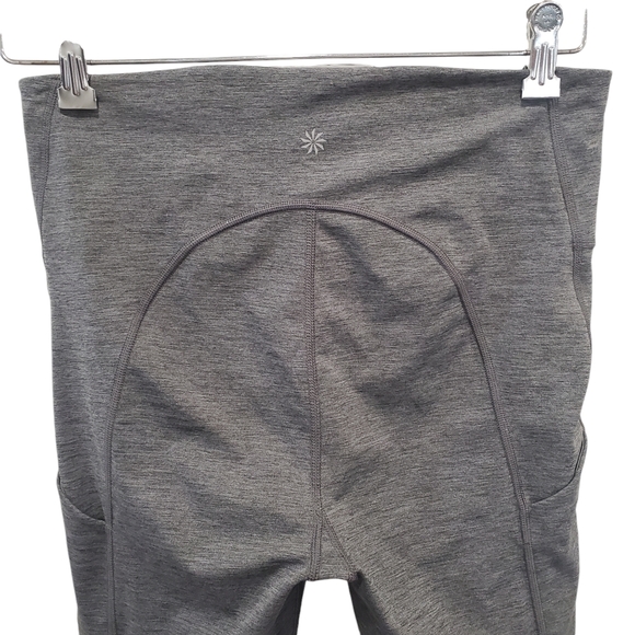 Athleta Women Gray Elastic Waist Ultimate Stash Pocket Outdoor Gym Capri Small - Picture 3 of 4